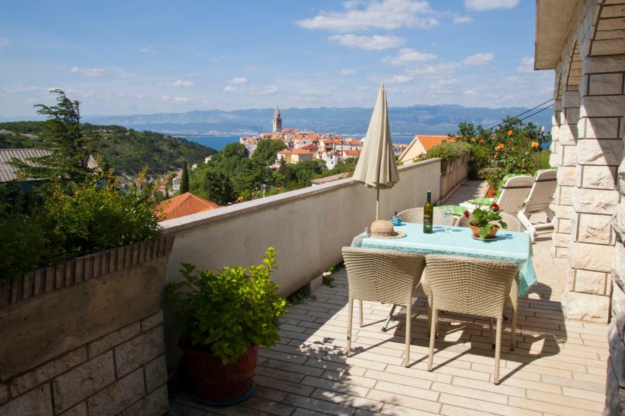 Apartments Marija Врбник Екстер'єр фото